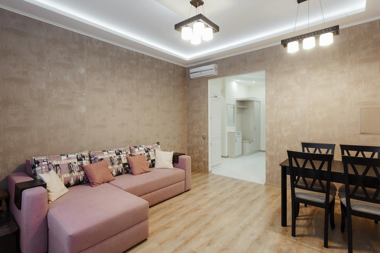 Arcadia Vip-Apartments In Golfstream Odessa Exterior foto