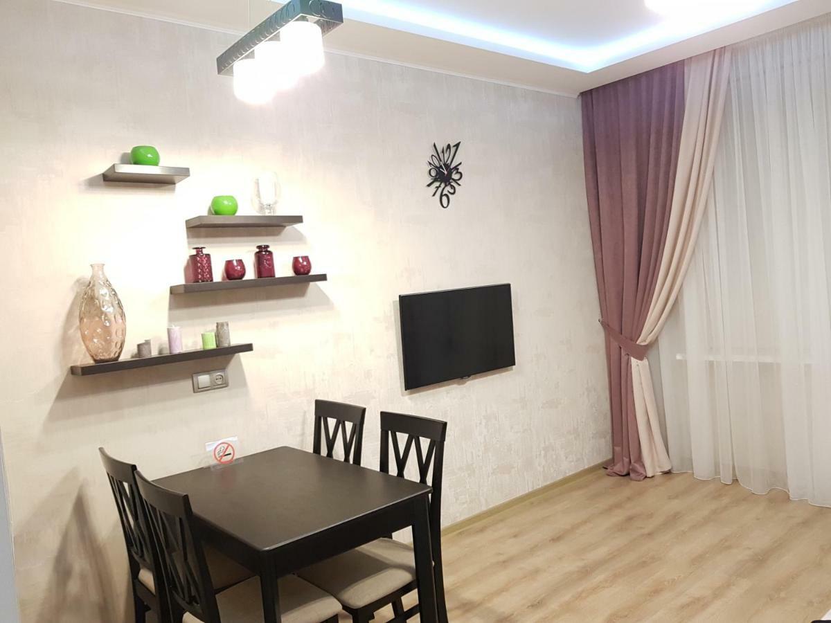 Arcadia Vip-Apartments In Golfstream Odessa Exterior foto